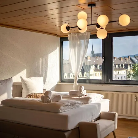 Апартаменты Am Hbf Mit 2 Schlafzimmern Und Sky