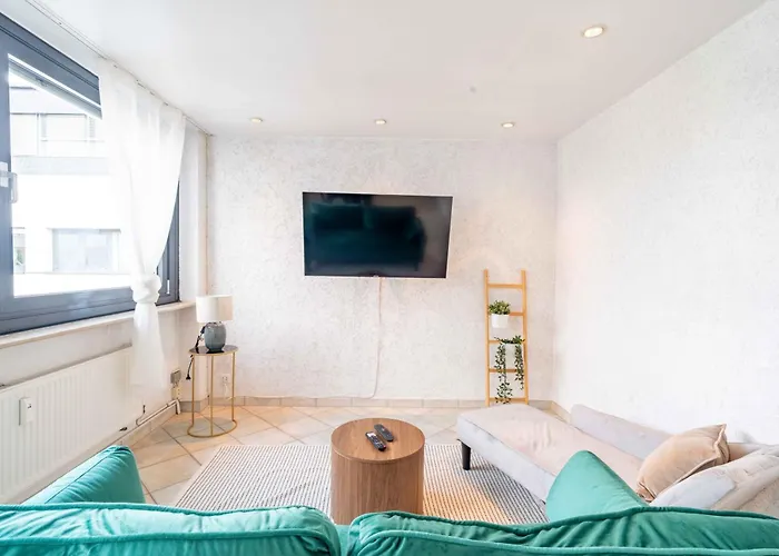 Lejlighed Am Hbf Mit 2 Schlafzimmern Und Sky *