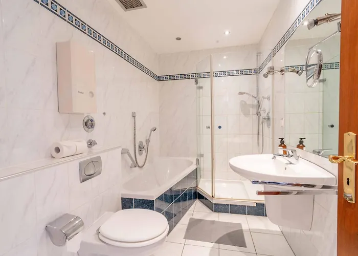 Am Hbf Mit 2 Schlafzimmern Und Sky Lejlighed *